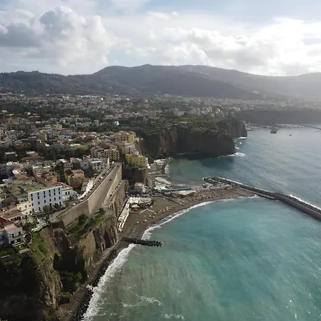 Sorrento Coast - Casa Raffaella * Meta