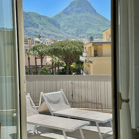 Sorrento Coast - Casa Raffaella Apartment *